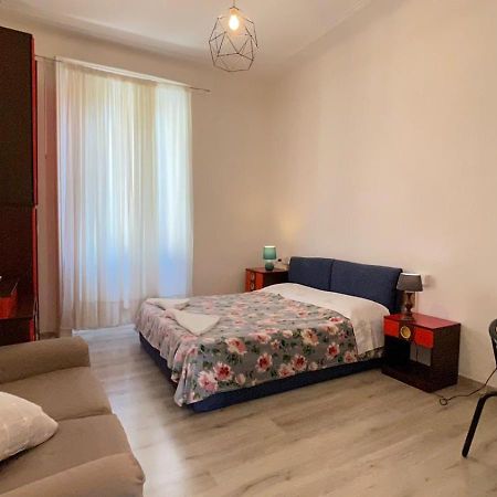 Room In The City Center - Stanza In Centro Citta ميلان المظهر الخارجي الصورة