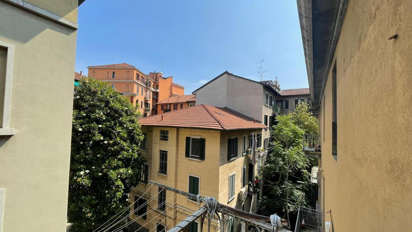 Room In The City Center - Stanza In Centro Citta ميلان المظهر الخارجي الصورة
